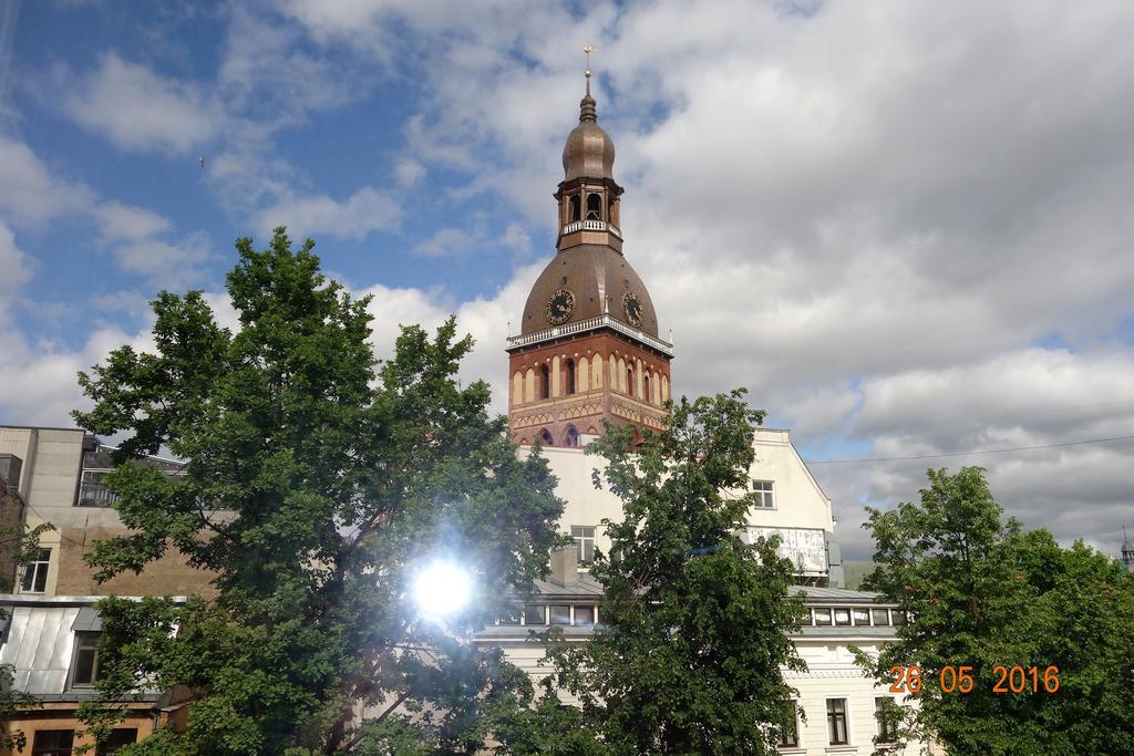 Riga Old Town River View With Balcony Exterior foto